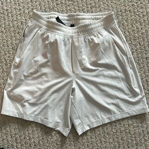 Men’s Lululemon Pacebreaker Linerless Shorts
